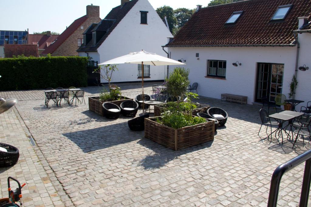 Hotel Het Oud Gemeentehuis Даме Екстериор снимка