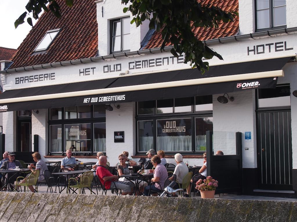Hotel Het Oud Gemeentehuis Даме Екстериор снимка