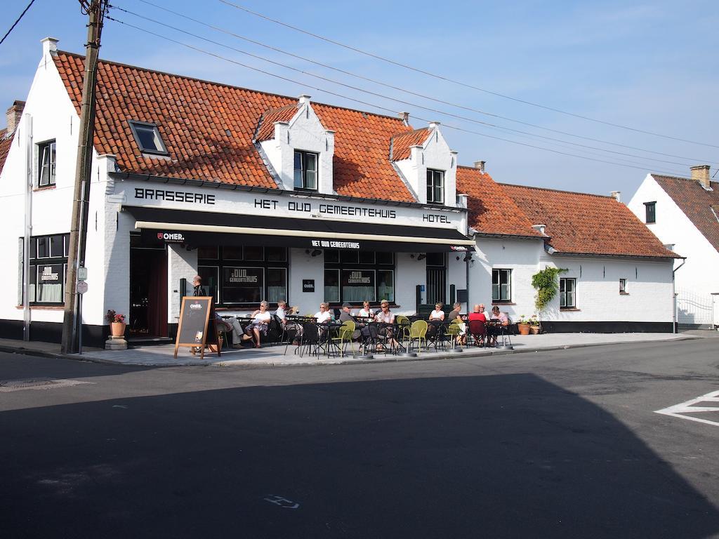 Hotel Het Oud Gemeentehuis Даме Екстериор снимка